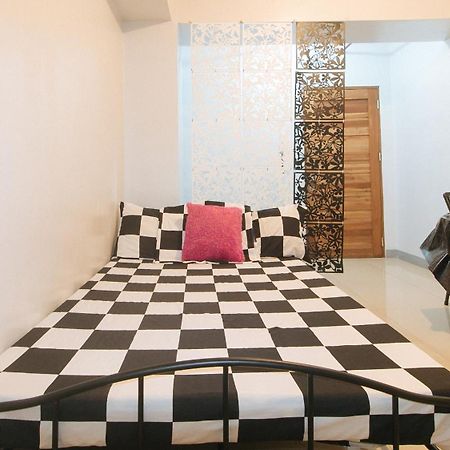 Budget Backpackers Transient House Near Naia By Reddoorz Pasay Kültér fotó